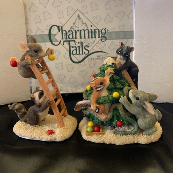 Fitz and Floyd Charming Tails Christmas Set/2 - Picture 1 of 10